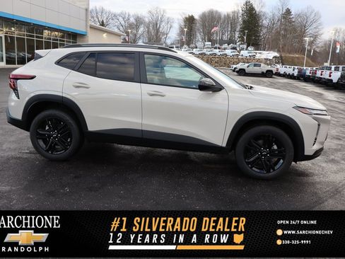 New 2026 Chevrolet Trax ACTIV w/ Driver Confidence Package image 1