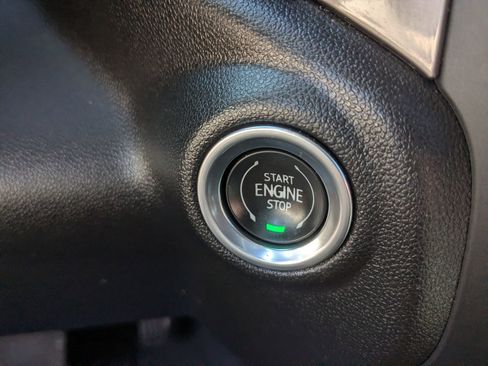 Used 2024 Chevrolet Silverado 2500 Custom w/ Custom Value Package image 20