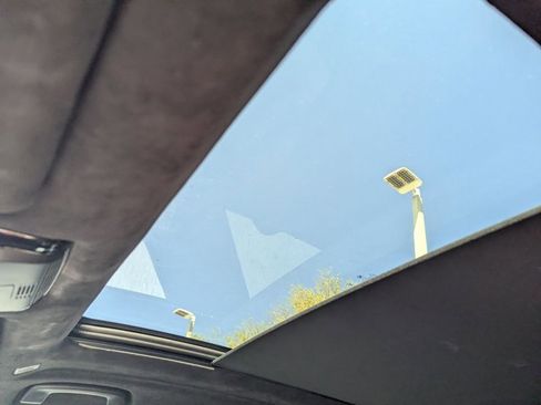 Certified 2024 BMW X7 xDrive40i w/ M Sport Package image 8