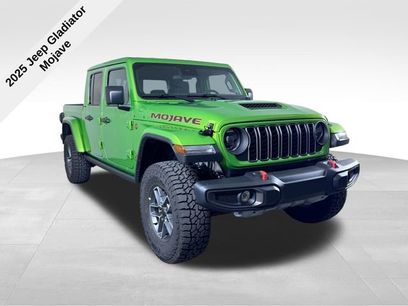 New 2025 Jeep Gladiator Mojave w/ Convenience Group