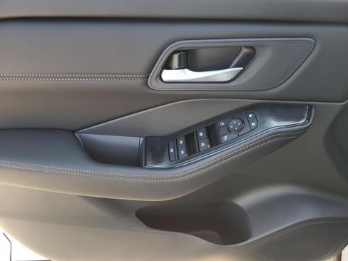 New 2026 Nissan Rogue Dark Armor FWD image 19