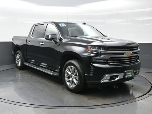 Used 2021 Chevrolet Silverado 1500 High Country w/ Technology Package AWD/4WD image 11