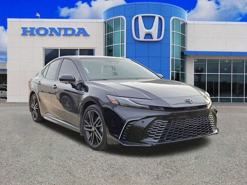 Used 2025 Toyota Camry XSE w/ Premium Plus Package FWD image 20