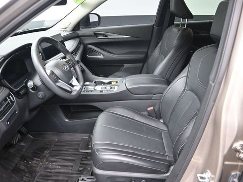 Used 2025 INFINITI QX60 Luxe FWD image 15
