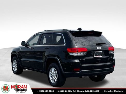 Used 2019 Jeep Grand Cherokee Laredo AWD/4WD image 4