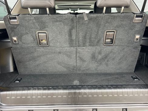 Used 2016 Toyota 4Runner Limited image 16