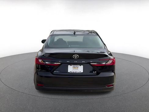 Used 2025 Toyota Camry LE image 12