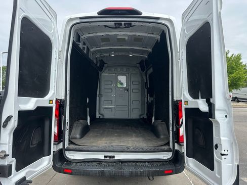 Used 2023 Ford Transit 250 148 High Roof w/ Load Area Protection Package RWD image 10