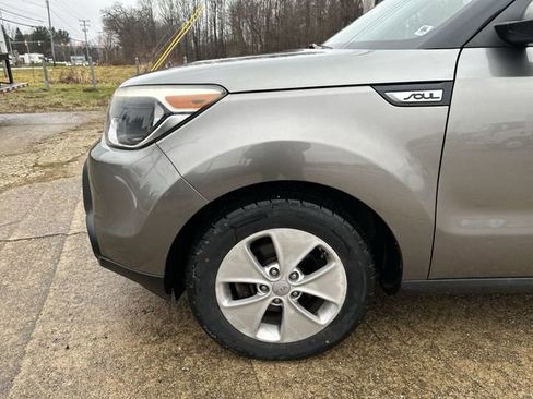 Used 2015 Kia Soul image 21