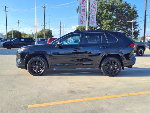 Certified 2024 Toyota RAV4 SE AWD/4WD image 7