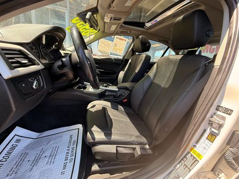 Used 2014 BMW 320i xDrive Sedan AWD/4WD image 9