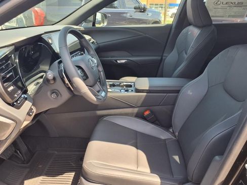 New 2025 Lexus RX 350 Premium image 9