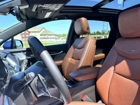 New 2026 Cadillac Escalade Platinum Luxury AWD/4WD image 16