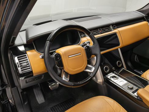 Used 2022 Land Rover Range Rover Autobiography image 50