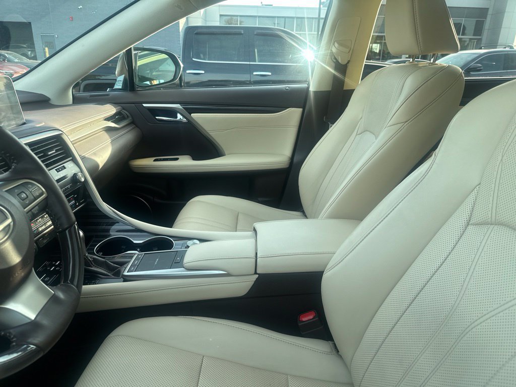 Used 2020 Lexus RX 450h AWD w/ Luxury Package image 27