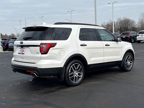 Used 2017 Ford Explorer Sport image 11