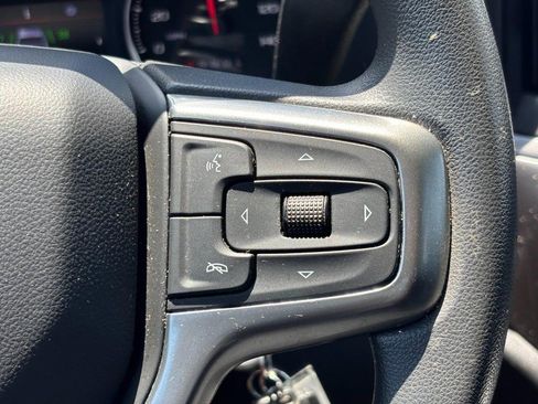 Used 2022 Chevrolet Silverado 1500 Custom Trail Boss w/ Safety Confidence Package AWD/4WD image 18