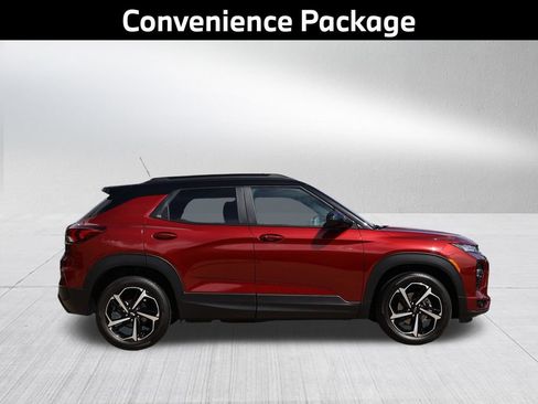 Used 2023 Chevrolet TrailBlazer RS w/ Convenience Package FWD image 5