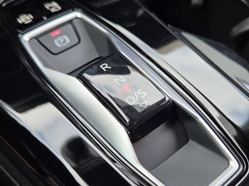 Certified 2025 Audi Q5 Premium Plus w/ Premium Plus AWD/4WD image 26