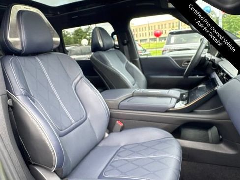 Certified 2026 INFINITI QX80 4WD image 30