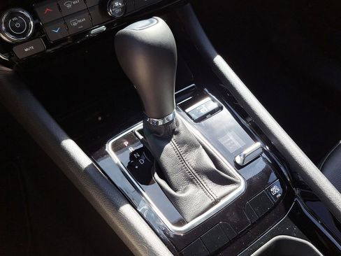 New 2026 Jeep Compass Limited image 22