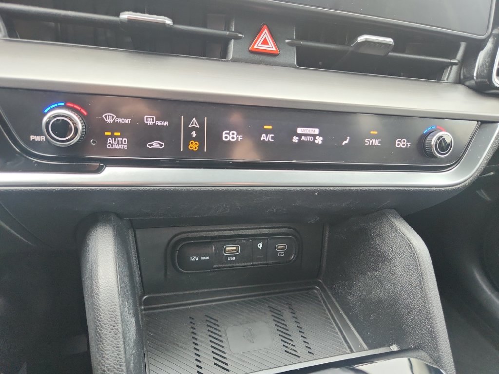 Certified 2024 Kia Sportage EX AWD/4WD image 21