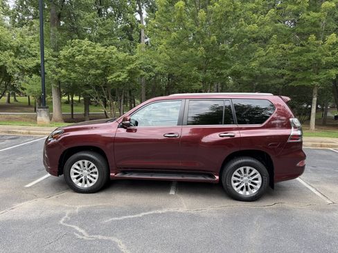 Used 2021 Lexus GX 460 Premium w/ Premium Package AWD/4WD image 8