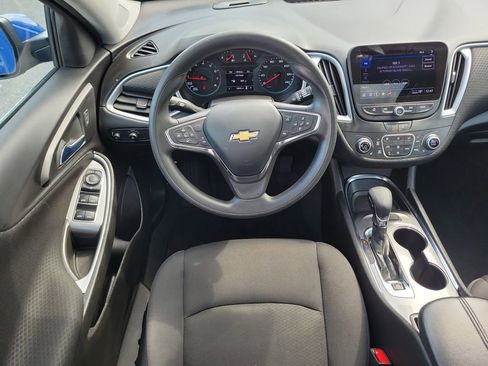Used 2023 Chevrolet Malibu LT FWD image 13