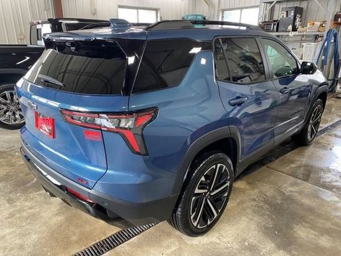 New 2026 Chevrolet Equinox RS w/ Convenience Package III image 4