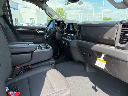 New 2026 Chevrolet Silverado 1500 LT AWD/4WD image 11