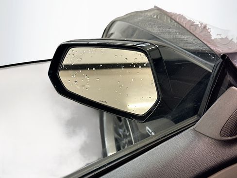 Used 2013 Chevrolet Camaro LS RWD image 16