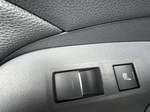 Used 2023 Toyota RAV4 SE w/ Weather & Moonroof Package AWD/4WD image 30