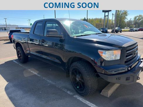 Used 2013 Toyota Tundra 4x4 Double Cab w/ Tow Pkg image 1