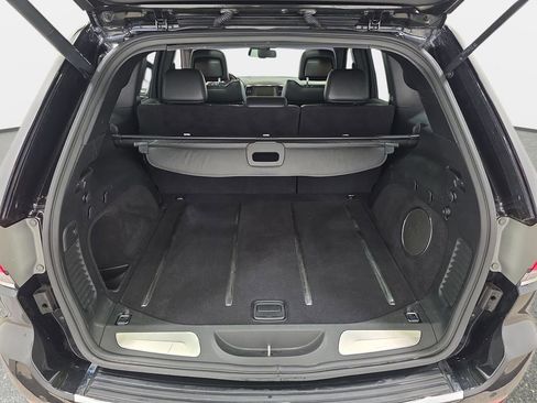 Used 2014 Jeep Grand Cherokee Overland AWD/4WD image 35