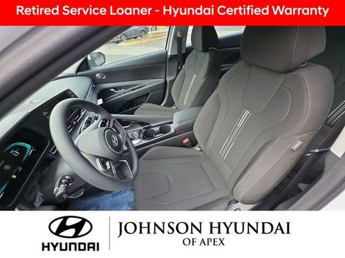 Certified 2025 Hyundai Elantra Blue image 23