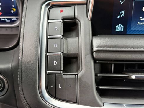 Used 2023 Chevrolet Tahoe Z71 AWD/4WD image 18