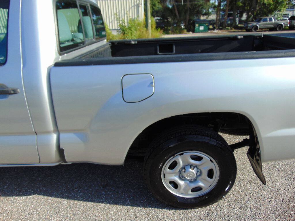 Used 2014 Toyota Tacoma 2WD Regular Cab image 4