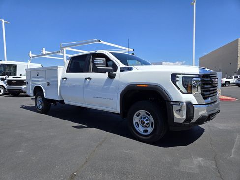New 2024 GMC Sierra 2500 Pro w/ Convenience Package image 1