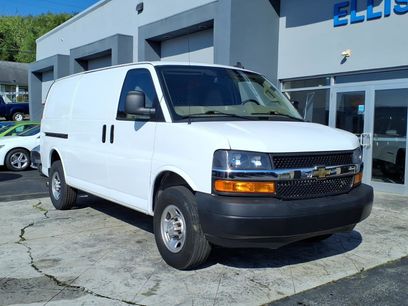 Used 2021 Chevrolet Express 3500 w/ Driver Convenience Package