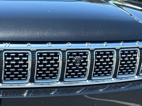 Used 2024 Jeep Grand Wagoneer L 4WD image 8