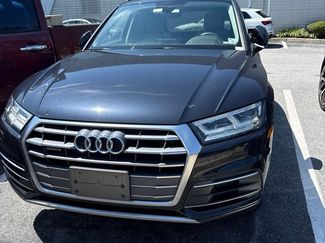 Used 2018 Audi Q5 Premium AWD/4WD video 1