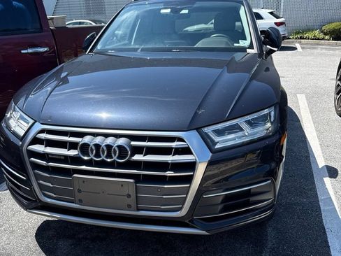 Used 2018 Audi Q5 Premium AWD/4WD image 1