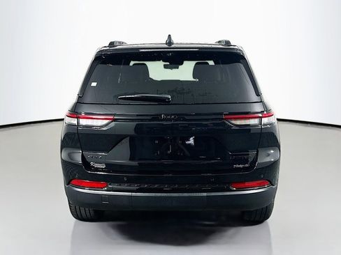 New 2025 Jeep Grand Cherokee Limited w/ Luxury Tech Group II image 6