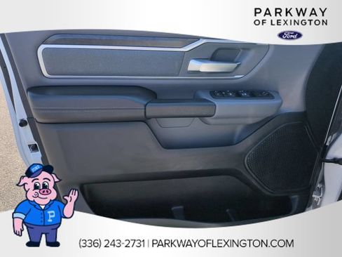Used 2021 RAM 1500 Big Horn AWD/4WD image 12