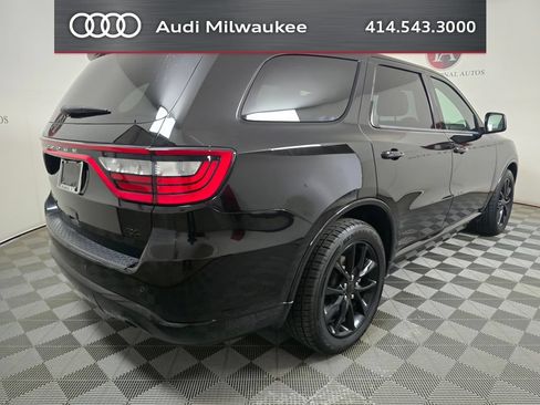 Used 2017 Dodge Durango R/T w/ Blacktop Package RWD image 4