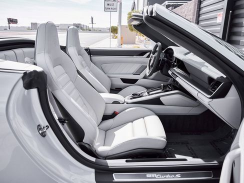 Used 2025 Porsche 911 Turbo S image 26