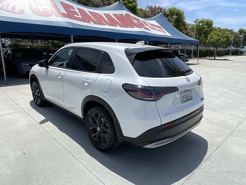 Certified 2023 Honda HR-V Sport image 27