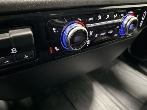 Certified 2025 GMC Sierra 1500 Elevation w/ LPO, GMC Protection Package image 27