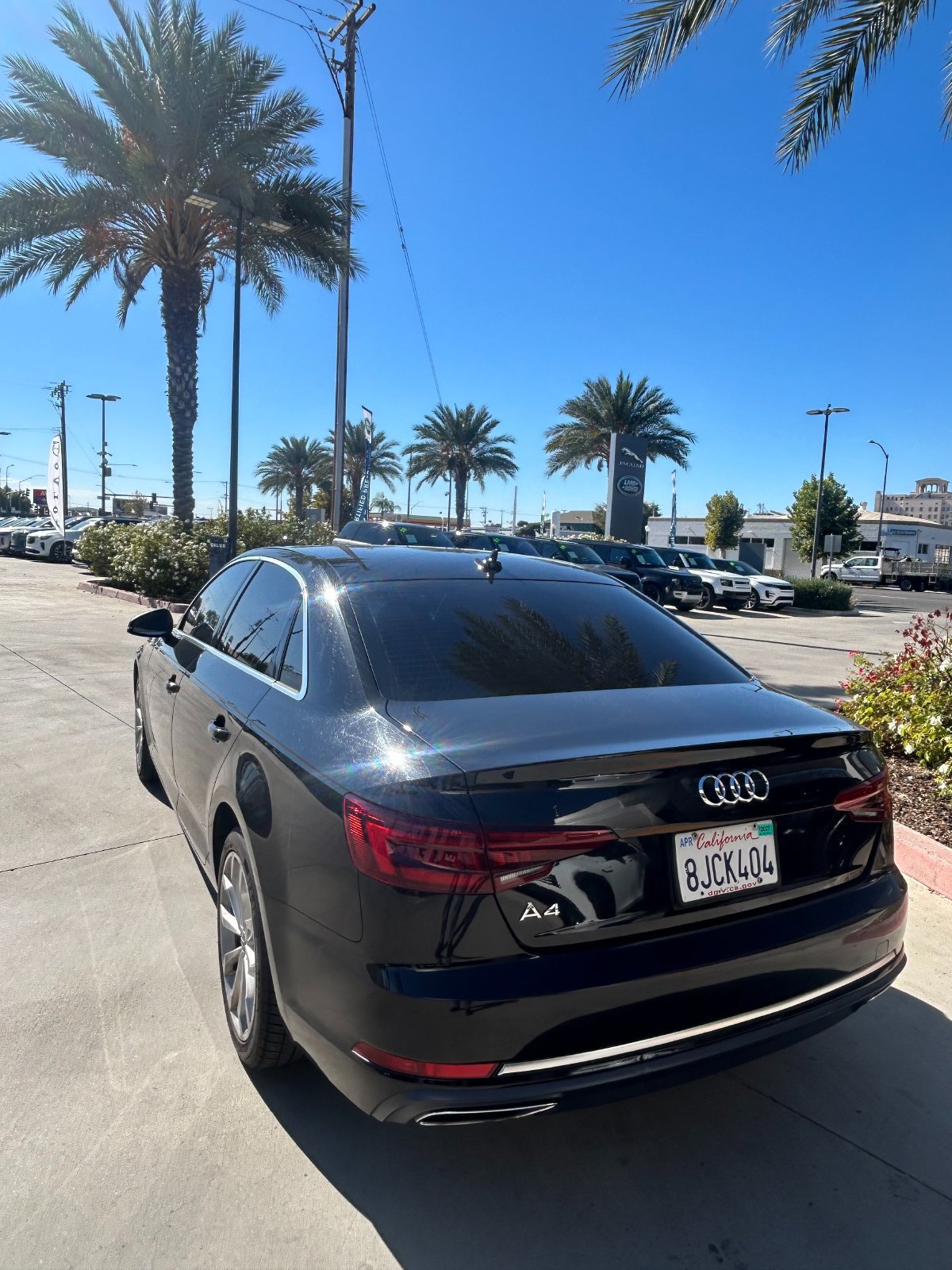 Used 2019 Audi A4 2.0T Premium w/ Convenience Package FWD image 3