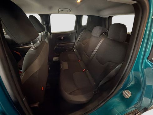 Used 2021 Jeep Renegade Trailhawk image 28